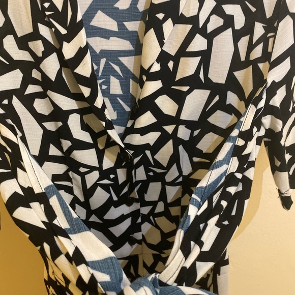 Mont Saint Michele front wrap dress - Picture 2 of 6